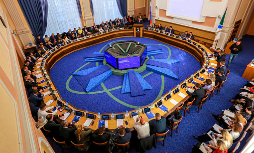 Депутаты хотят контролировать кадровые назначения в мэрии Новосибирска
