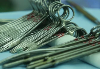 Новосибирские врачи назвали топ-3 самых популярных пластических операций